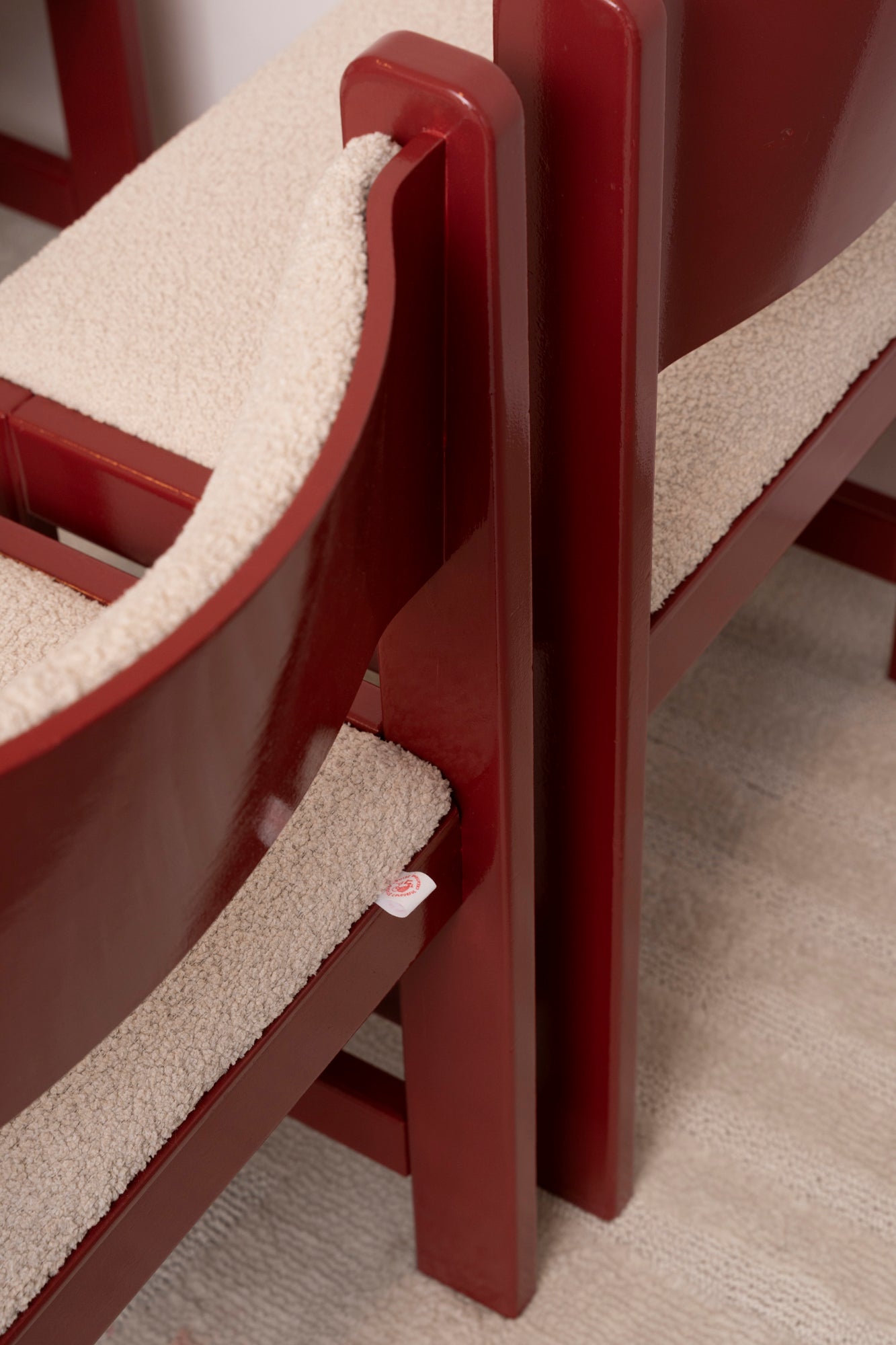 Pioenroos – Bordeaux Rode Stoelen (4x)