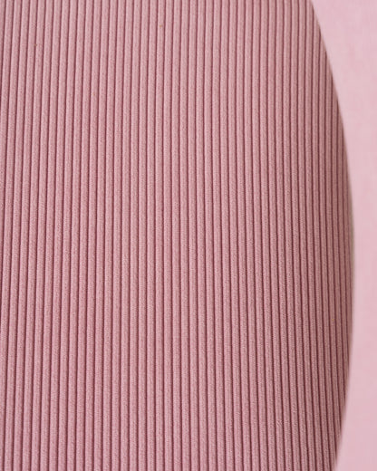Rozenkwarts – Roze stoelen met rib (2x)